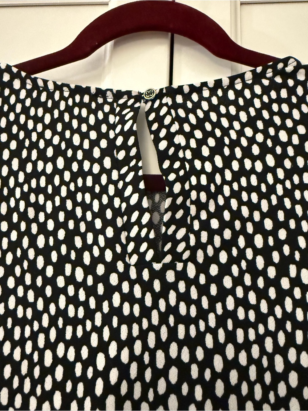 NWT Black & White Career Blouse | Adrianna Papell | Size M - Picture 3 of 5